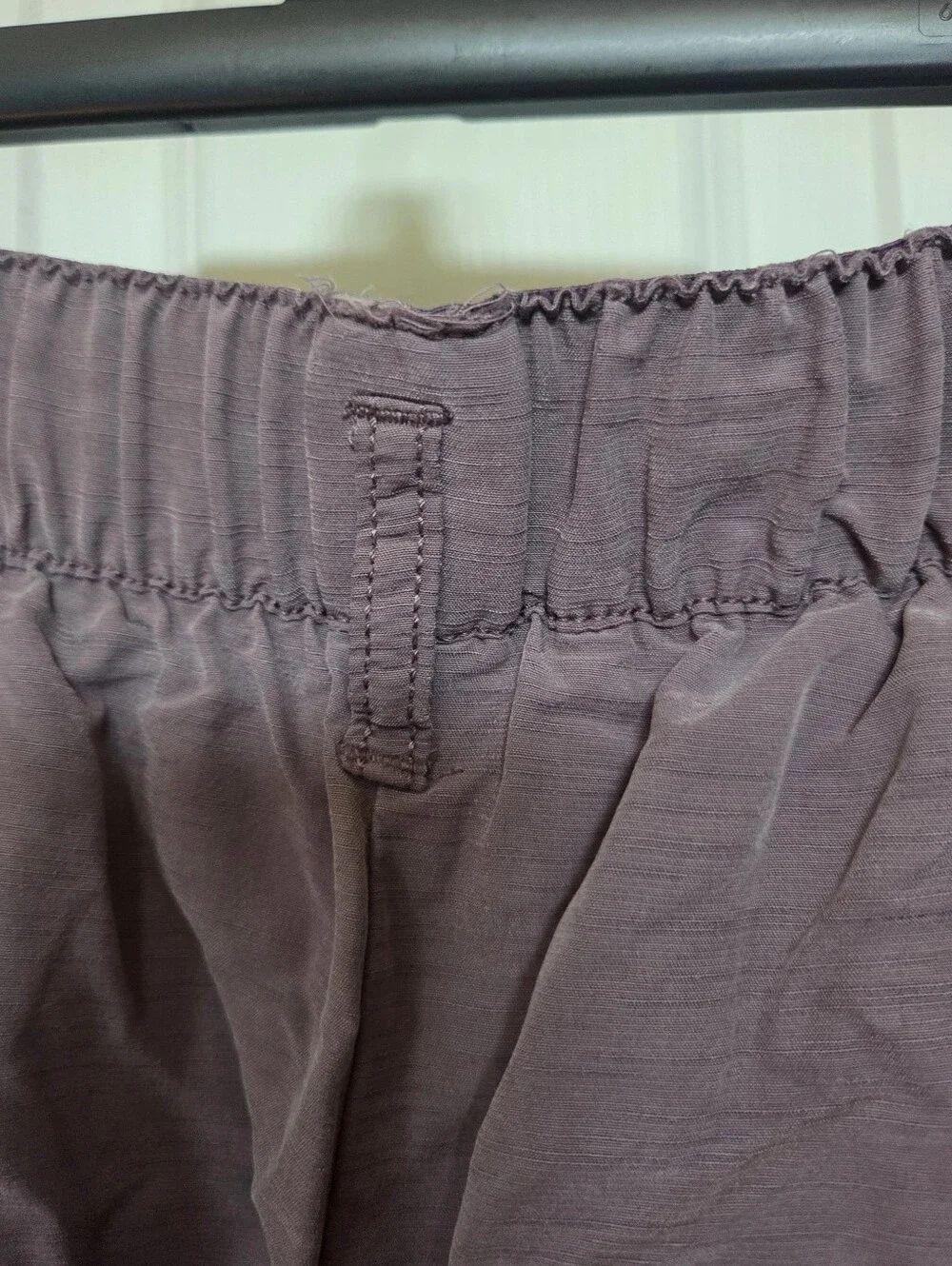 Free People Wide-Leg Pleated Trousers in  Mauve Size Small Contemporary Y2K